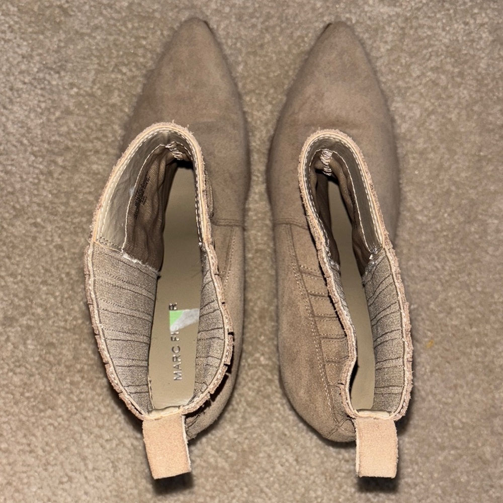 Marc Fisher Cream Ankle Boots with Chunky Heel and Pointed Toe - Picture 4 of 5